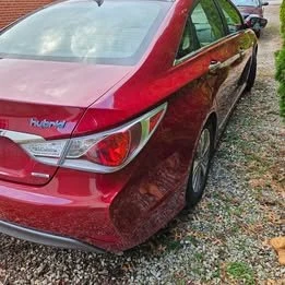 2013 Hyundai Sonata - Image 2 of 9