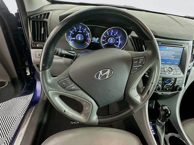 2013 Hyundai Sonata - Image 6 of 20