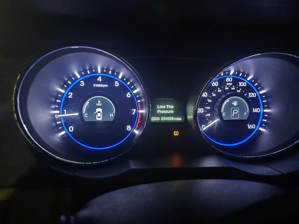 2013 Hyundai Sonata - Image 8 of 8