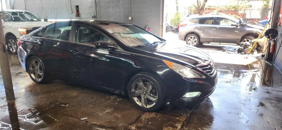 2013 Hyundai Sonata - Image 17 of 20