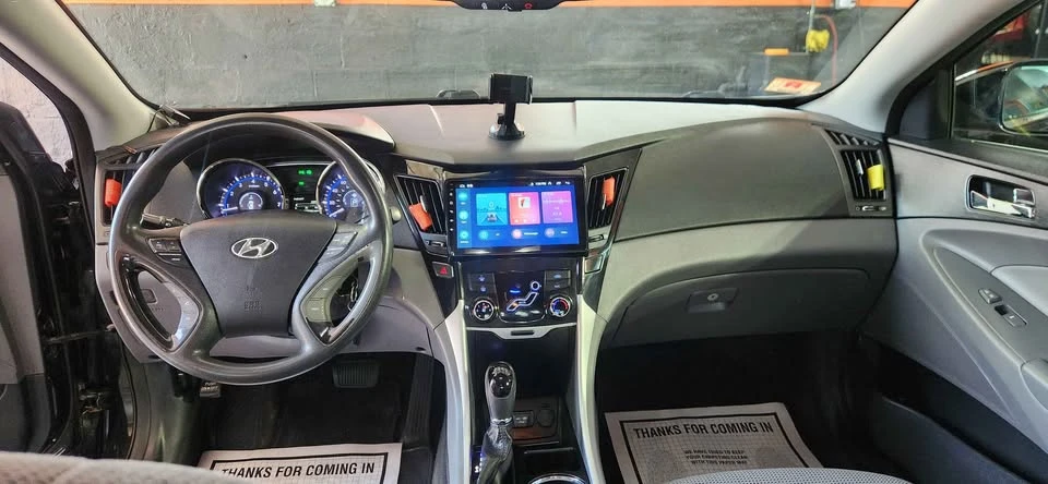 2013 Hyundai Sonata - Image 11 of 20