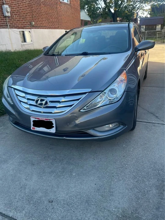 2013 Hyundai Sonata - Image 3 of 8