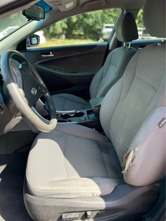2013 Hyundai Sonata - Image 7 of 14