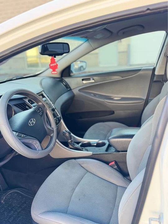 2013 Hyundai Sonata - Image 11 of 11