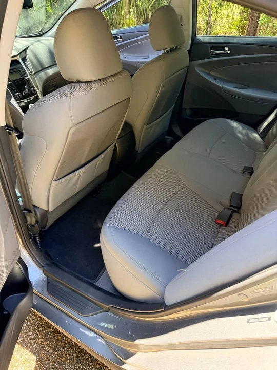 2013 Hyundai Sonata - Image 8 of 11