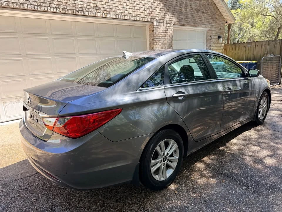 2013 Hyundai Sonata - Image 3 of 11