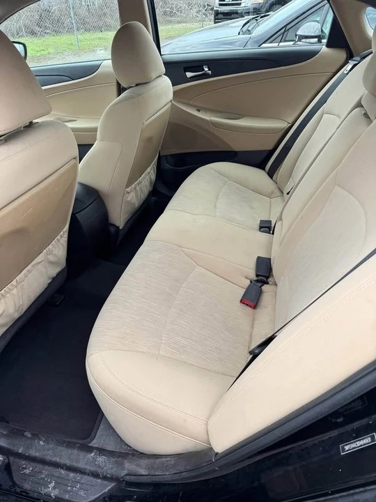 2013 Hyundai Sonata - Image 7 of 7