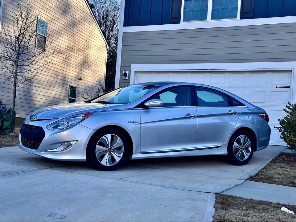 2013 Hyundai Sonata - Image 3 of 20