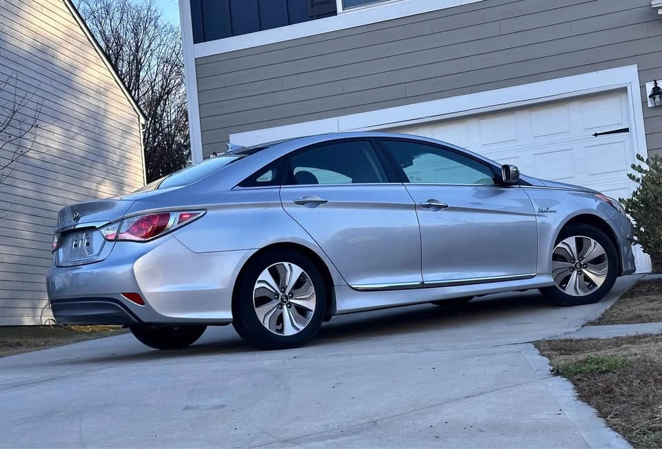 2013 Hyundai Sonata - Image 6 of 20