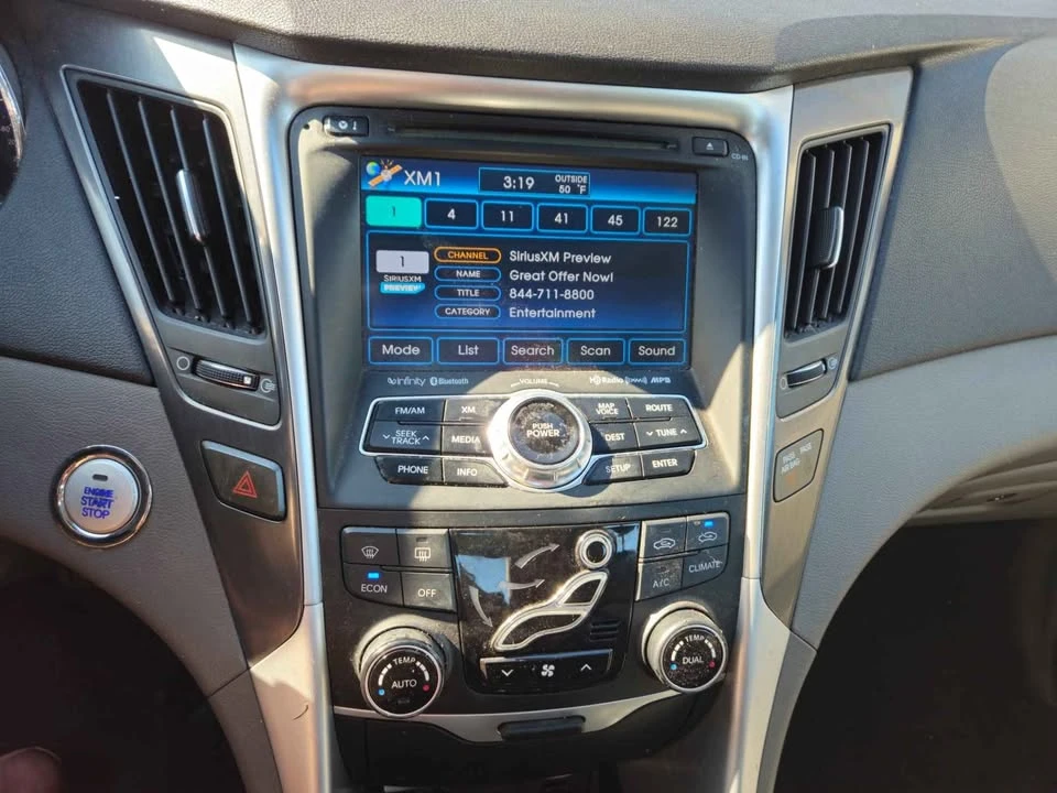 2013 Hyundai Sonata - Image 3 of 9