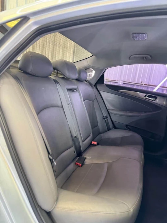 2013 Hyundai Sonata - Image 6 of 15