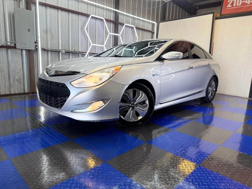 2013 Hyundai Sonata - Image 3 of 15