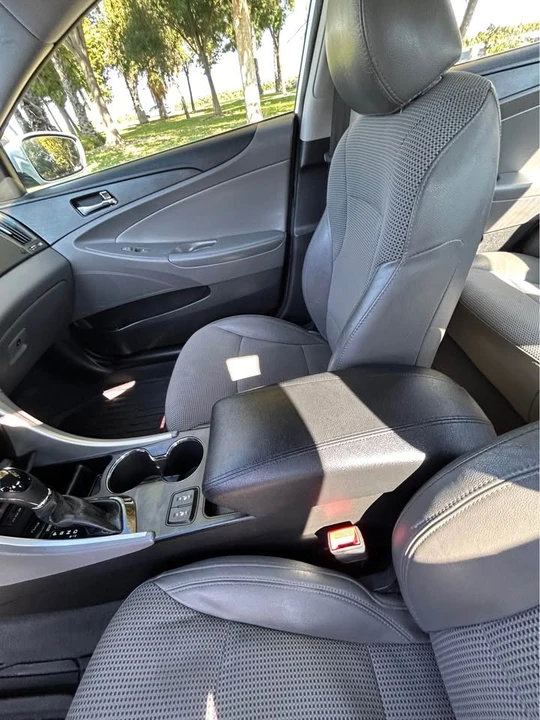 2013 Hyundai Sonata - Image 6 of 12