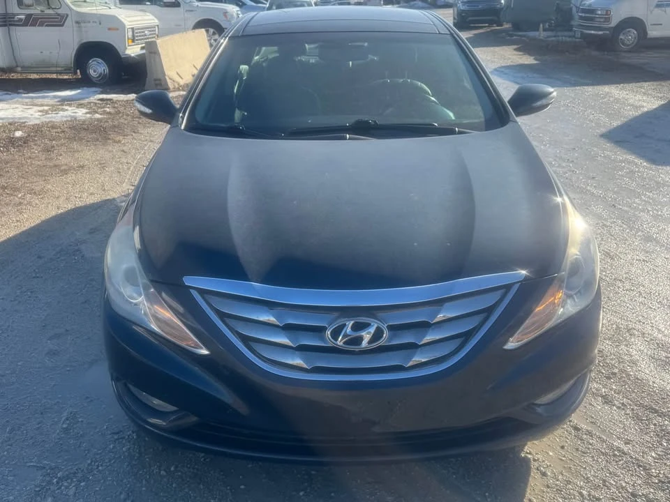 2013 Hyundai Sonata - Image 4 of 18