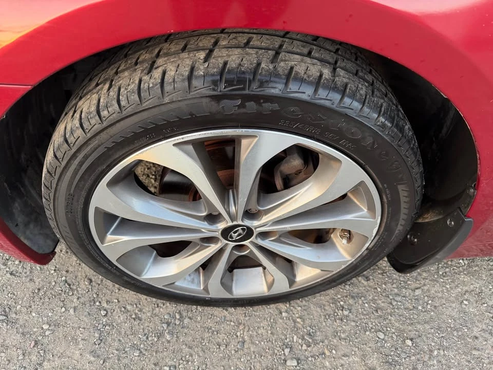 2013 Hyundai Sonata - Image 11 of 20