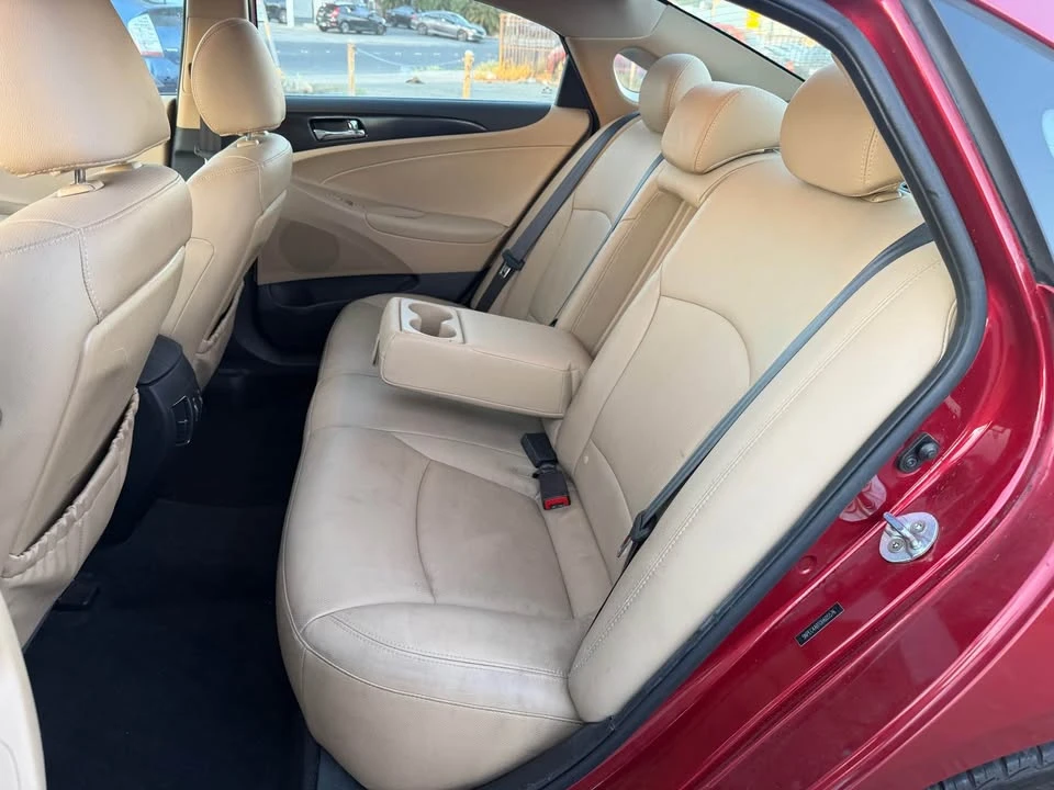 2013 Hyundai Sonata - Image 18 of 20
