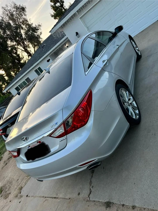 2013 Hyundai Sonata - Image 3 of 10