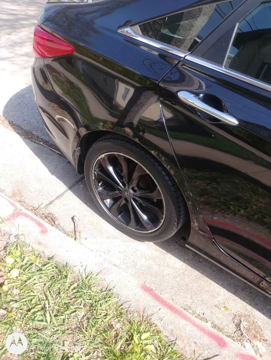 2013 Hyundai Sonata - Image 5 of 10
