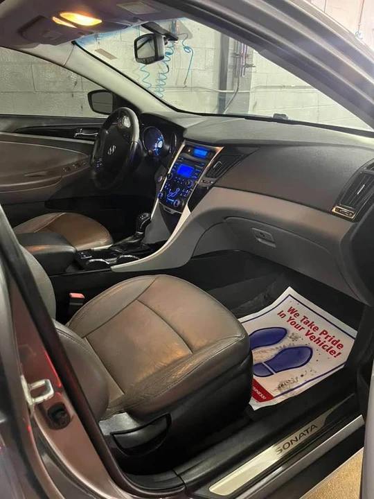 2013 Hyundai Sonata - Image 10 of 18