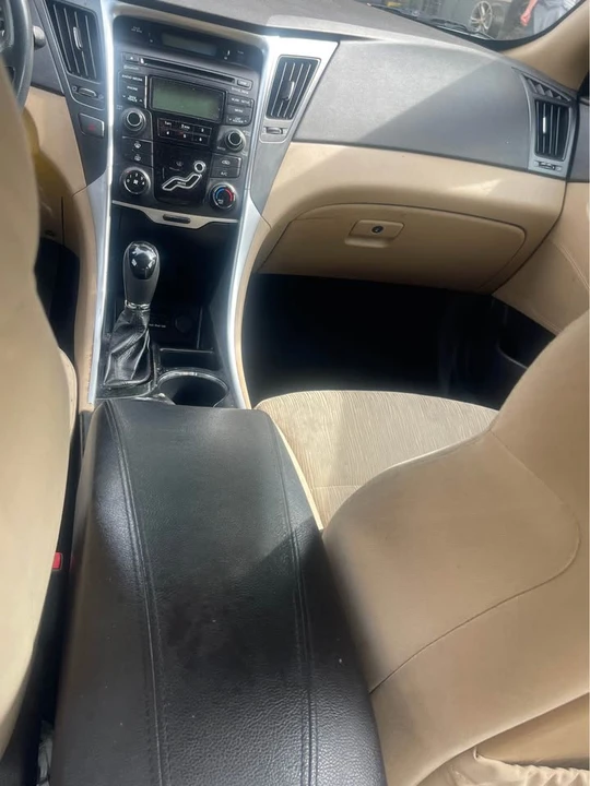 2013 Hyundai Sonata - Image 15 of 17