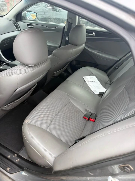 2013 Hyundai Sonata - Image 3 of 8
