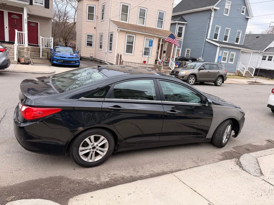 2013 Hyundai Sonata - Image 3 of 7