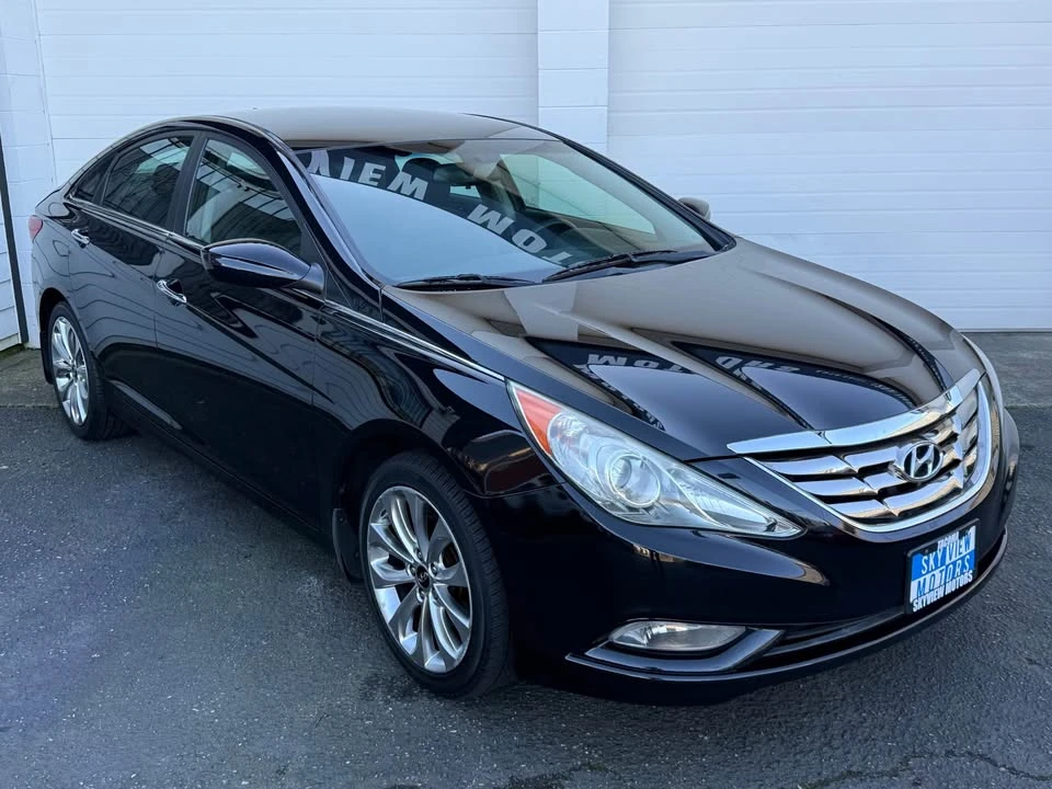 2013 Hyundai Sonata - Image 6 of 15