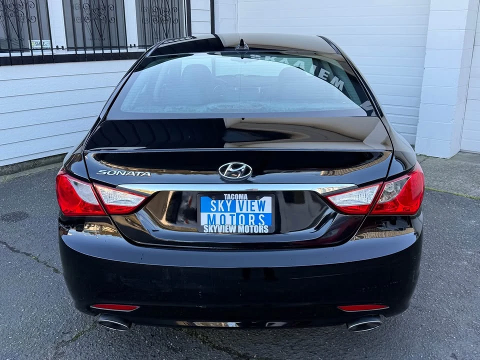 2013 Hyundai Sonata - Image 3 of 15