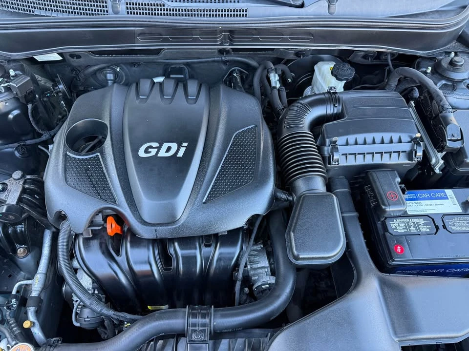 2013 Hyundai Sonata - Image 9 of 15