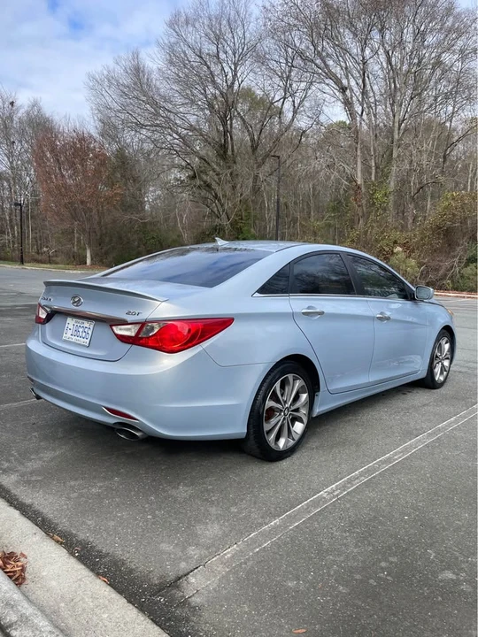 2013 Hyundai Sonata - Image 5 of 16