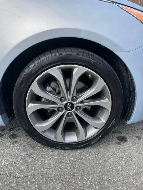 2013 Hyundai Sonata - Image 16 of 16