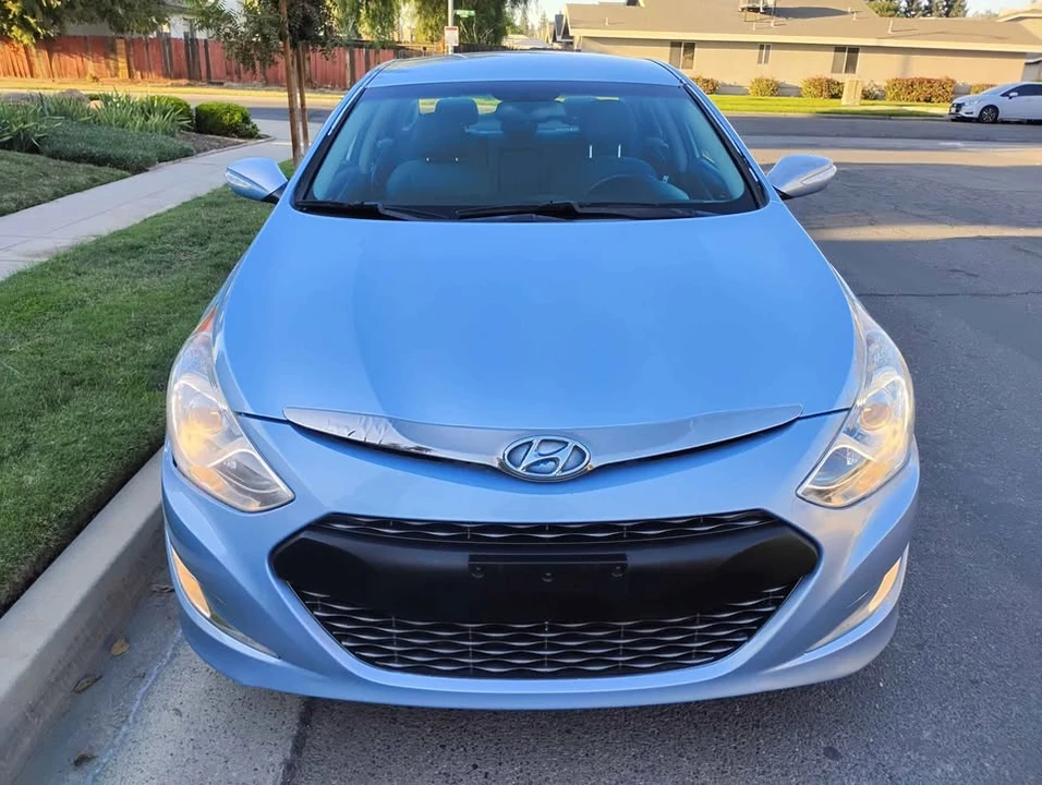 2013 Hyundai Sonata - Image 3 of 10