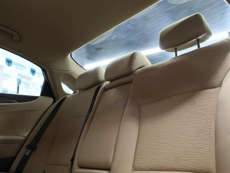 2013 Hyundai Sonata - Image 17 of 20