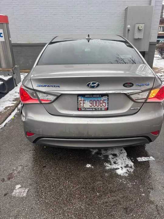 2013 Hyundai Sonata - Image 2 of 14