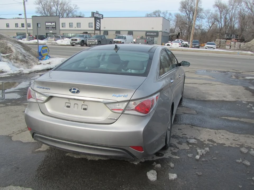 2013 Hyundai Sonata - Image 5 of 17