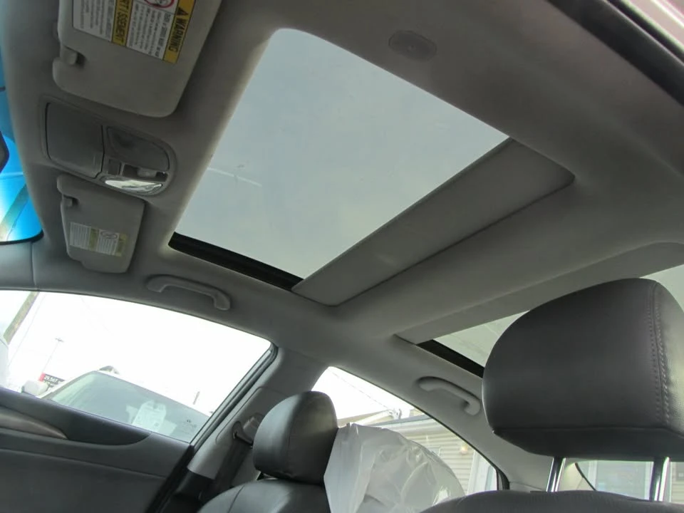 2013 Hyundai Sonata - Image 10 of 17