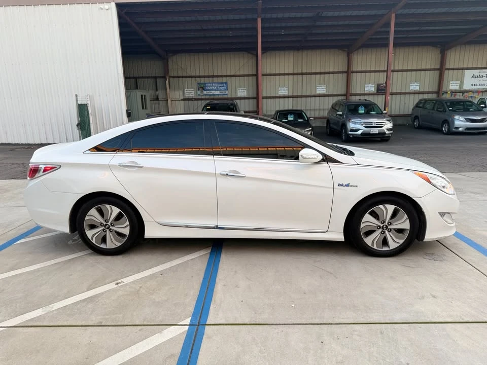 2013 Hyundai Sonata - Image 3 of 14