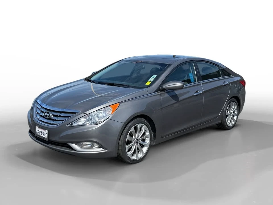 2013 Hyundai Sonata - Image 3 of 10