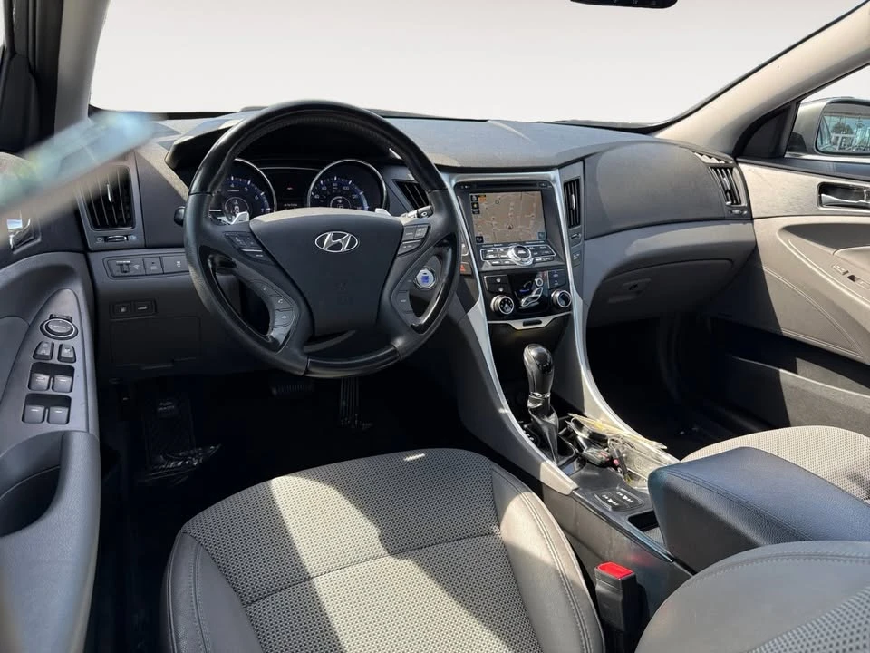 2013 Hyundai Sonata - Image 7 of 10