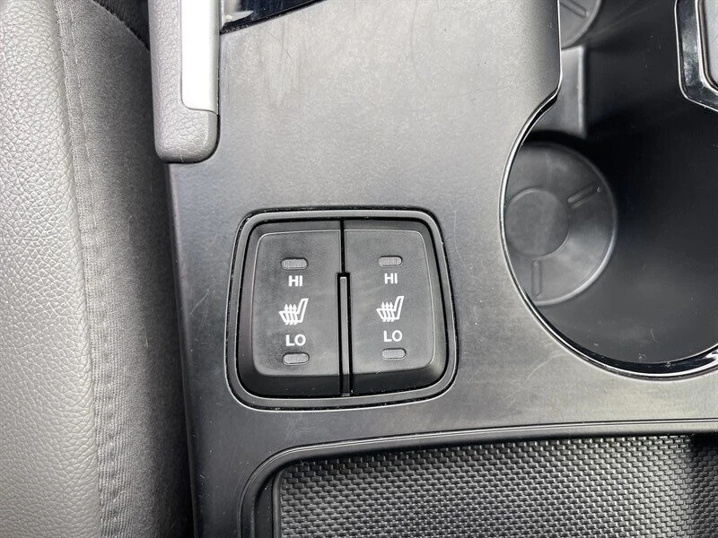 2013 Hyundai Sonata - Image 13 of 20