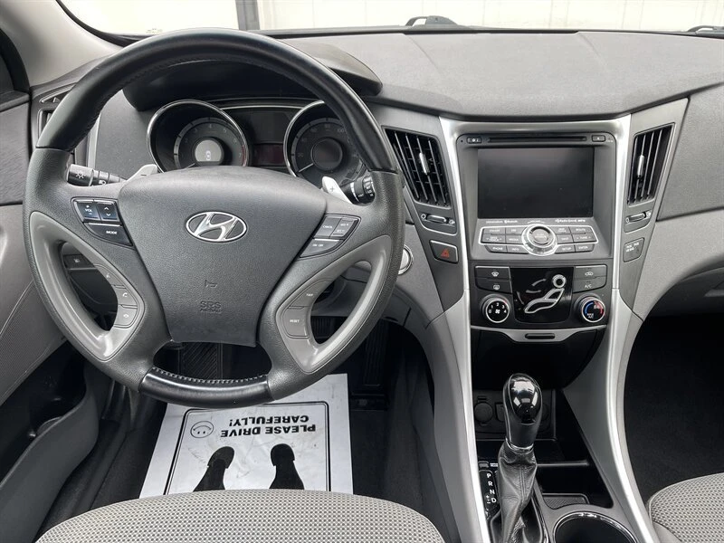 2013 Hyundai Sonata - Image 12 of 20