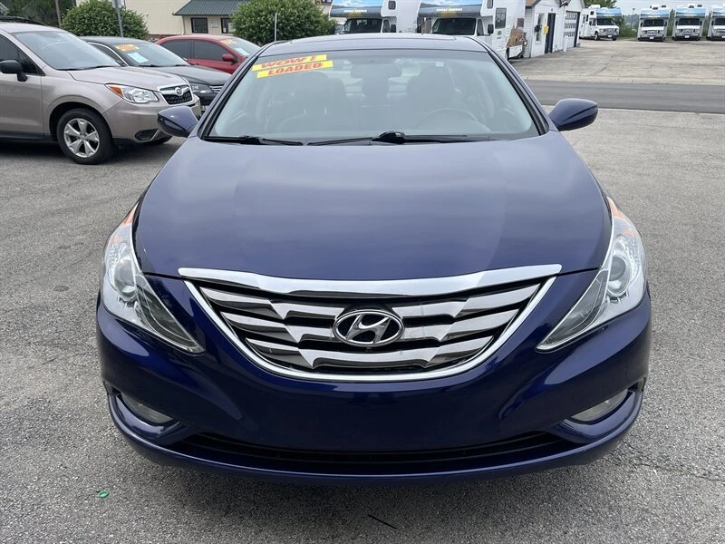 2013 Hyundai Sonata - Image 2 of 20