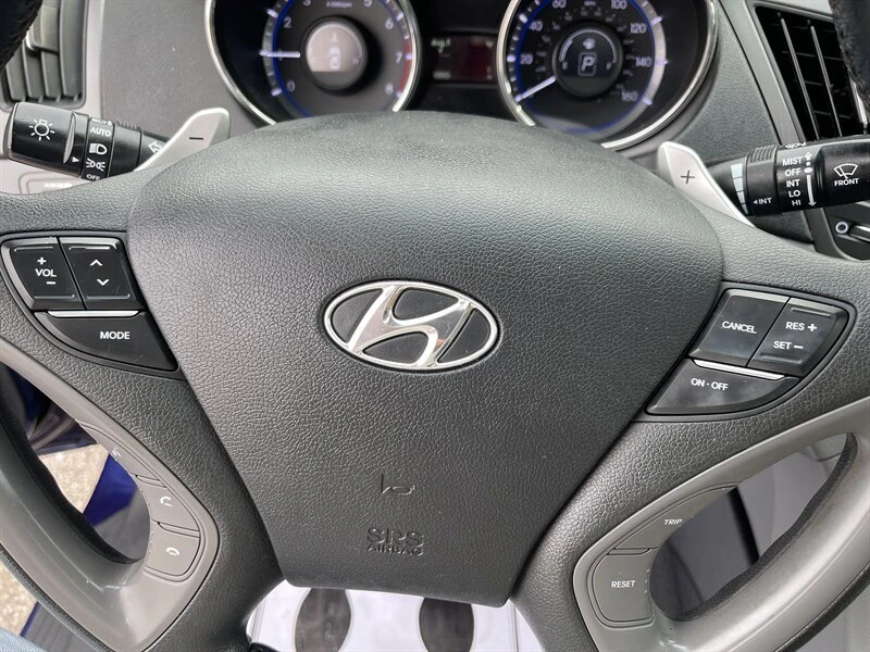 2013 Hyundai Sonata - Image 15 of 20