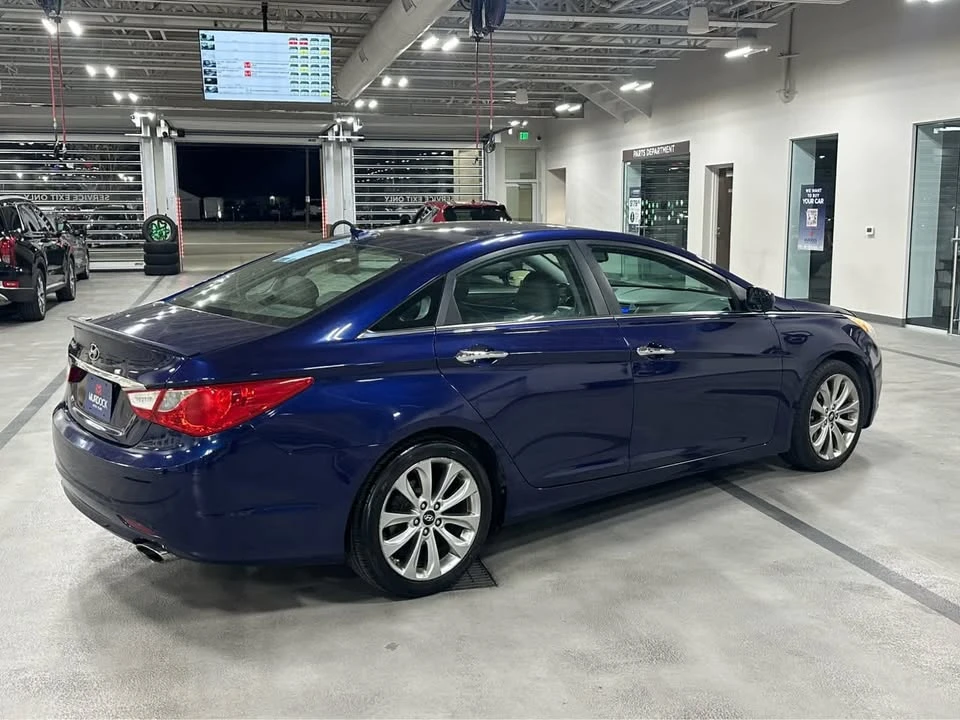 2013 Hyundai Sonata - Image 7 of 20