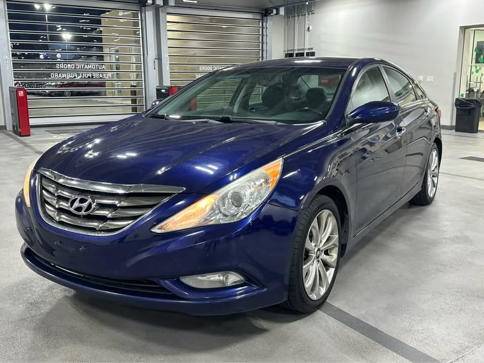 2013 Hyundai Sonata - Image 12 of 20