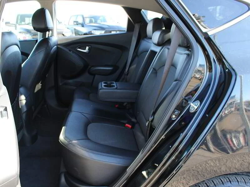 2013 Hyundai Tucson - Image 8 of 17