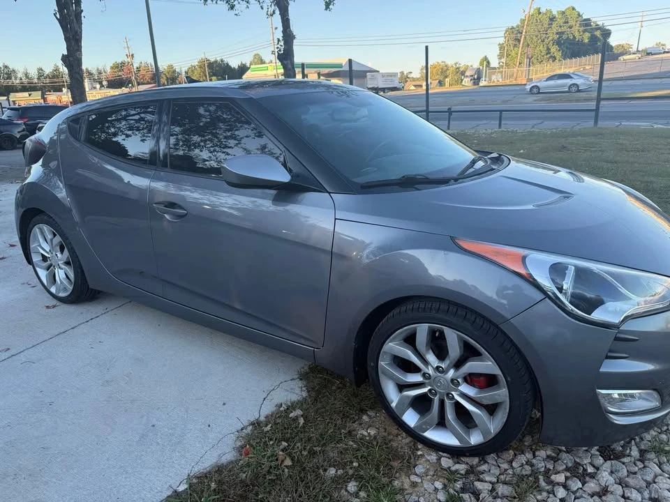 2013 Hyundai Veloster - Image 3 of 3