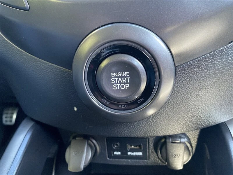 2013 Hyundai Veloster - Image 6 of 20