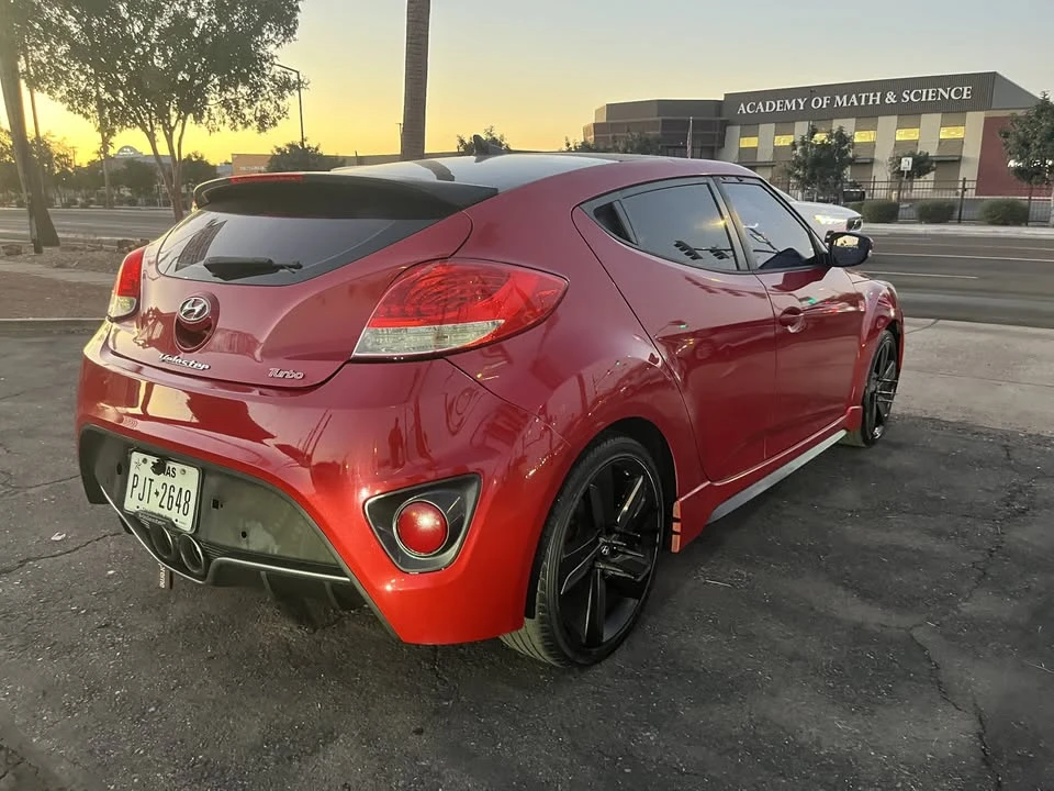 2013 Hyundai Veloster - Image 3 of 14