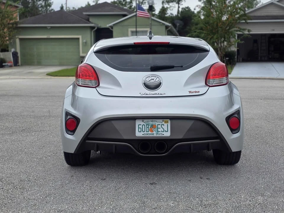 2013 Hyundai Veloster - Image 11 of 15